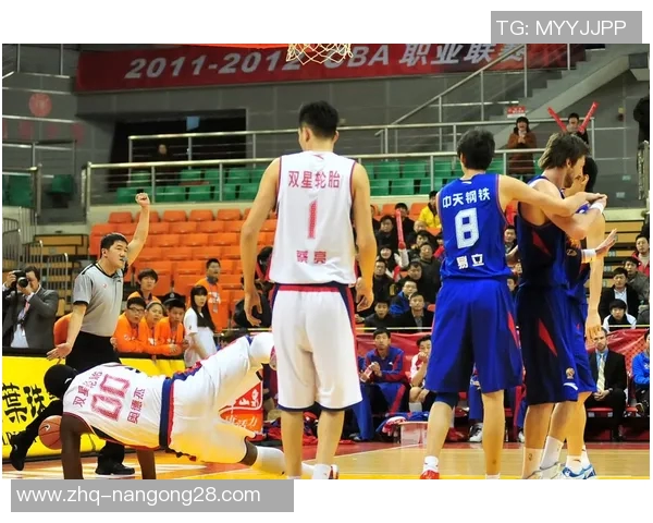 菲律宾男篮迎战澳大利亚队全力争胜展现篮球激情与实力对决